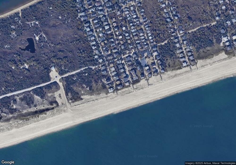 17 W Lighthouse Walk, Bay Shore, NY 11706 - photo 1