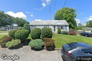 121 Bartlett Dr, Warwick, RI 02886