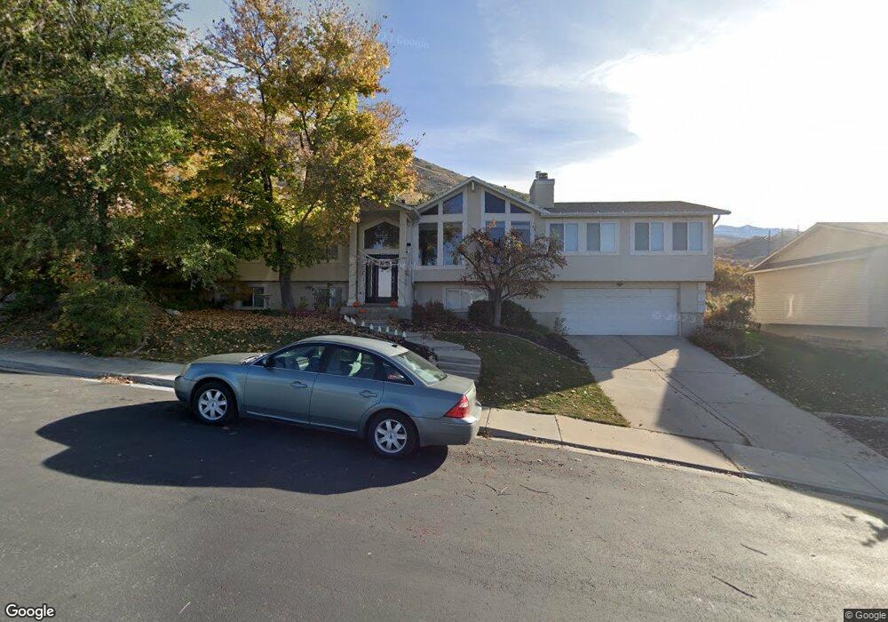 1712 Blackhawk Cir, Pleasant Grove, UT 84062 - photo 1