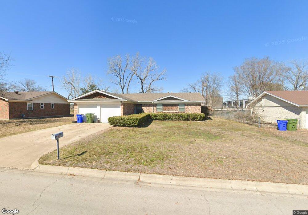 9016 Glenn Dr, Fort Worth, TX 76108 - photo 1