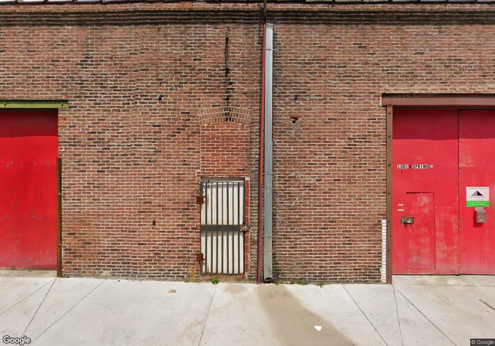 1301 N Spring St unit B, Baltimore, MD 21213 - photo 1