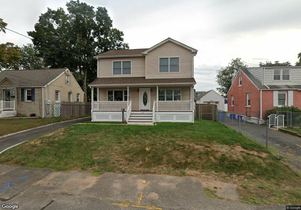 10 Grandview Ave, Middlesex, NJ 08846 - photo 1