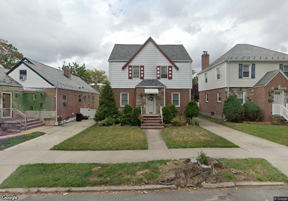 47-39 187th St, Flushing, NY 11358 - photo 1