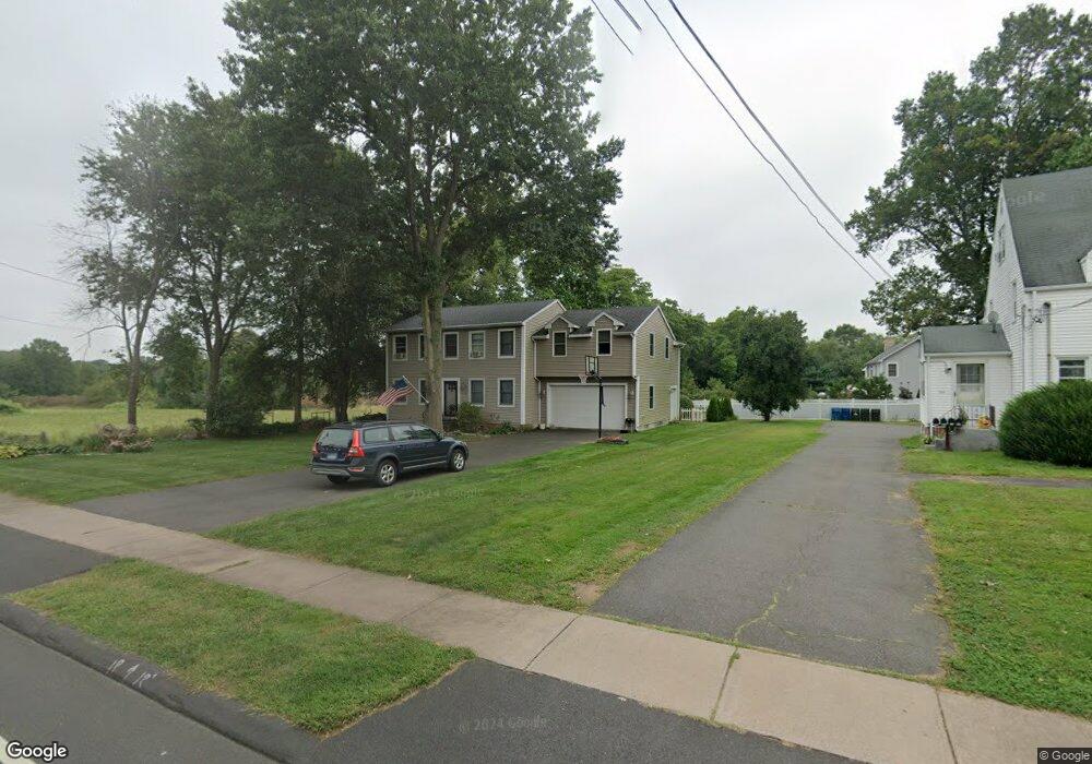 276 Lower Ln, Berlin, CT 06037 - photo 1