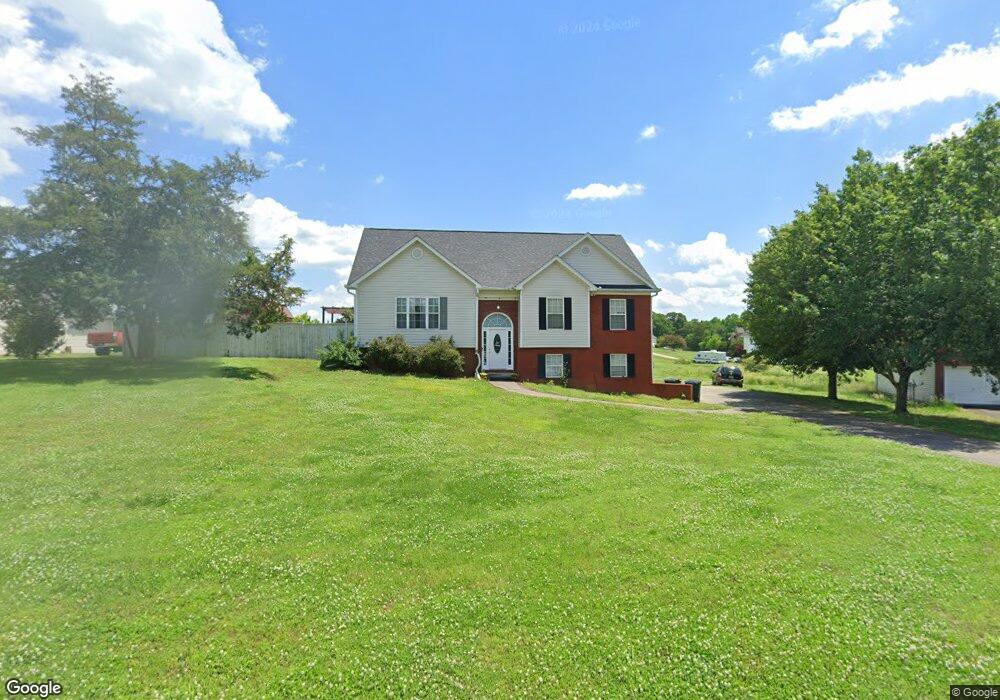 146 Magnolia Dr SE, Calhoun, GA 30701 - photo 1