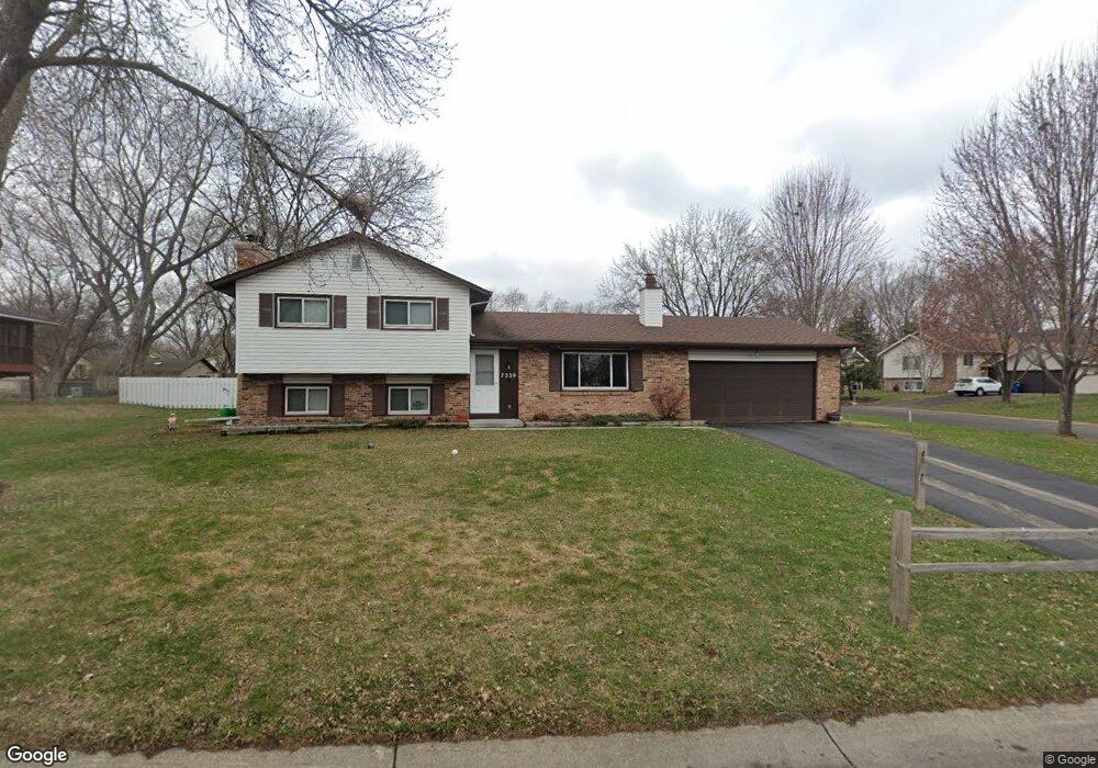 7339 Pineview Ln N, Maple Grove, MN 55369 - photo 1