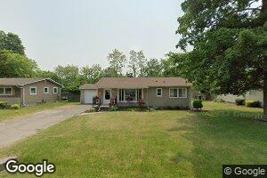 34716 Sabin St, Memphis, MI 48041