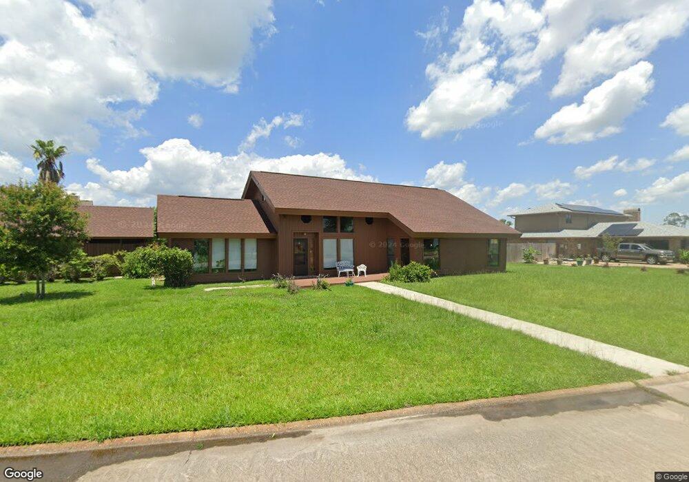2013 Willowick St, Lake Charles, LA 70607 - photo 1