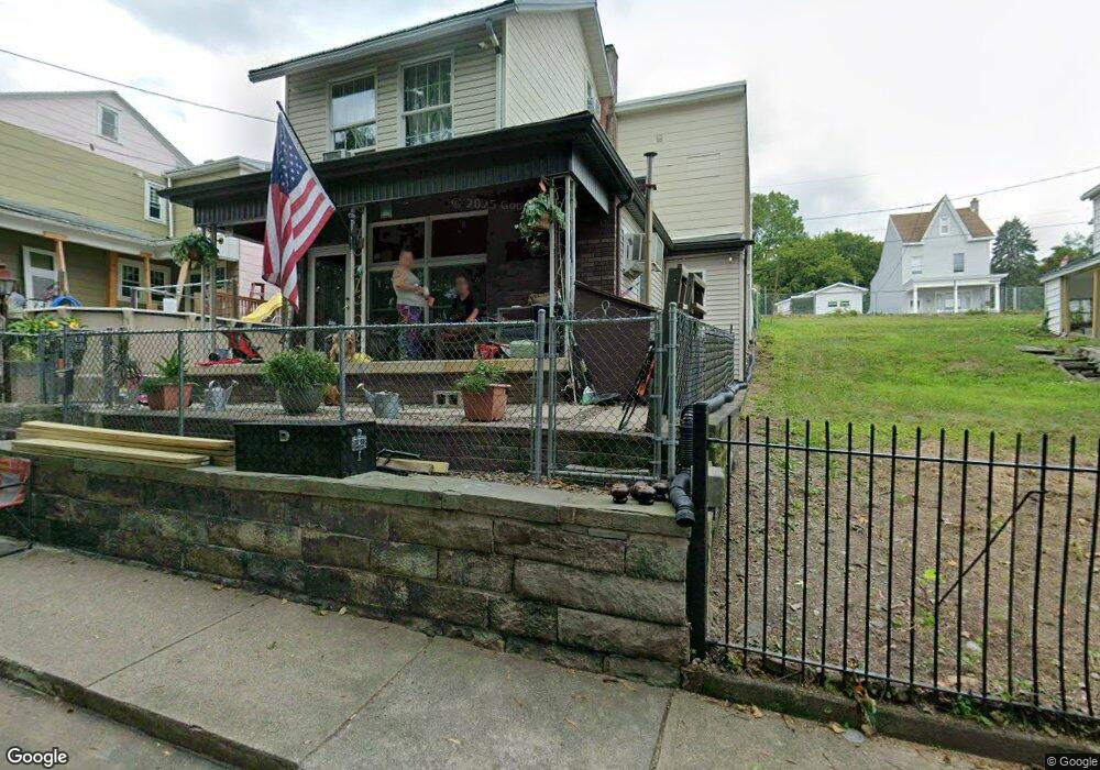 1211 Arch St, Ashland, PA 17921 - photo 1