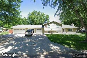 704 E Elm St, Brandon, SD 57005