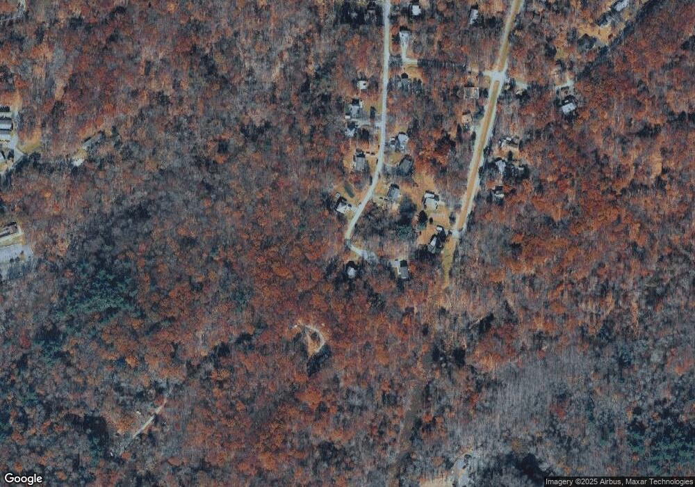 19 Falls Rd, Pine Ridge, PA 18324 - photo 1