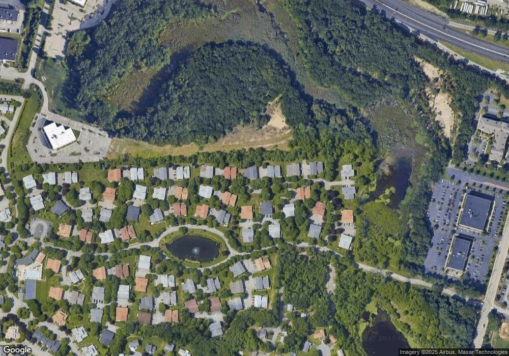 304 Chatham Cir, Warwick, RI 02886 - photo 1