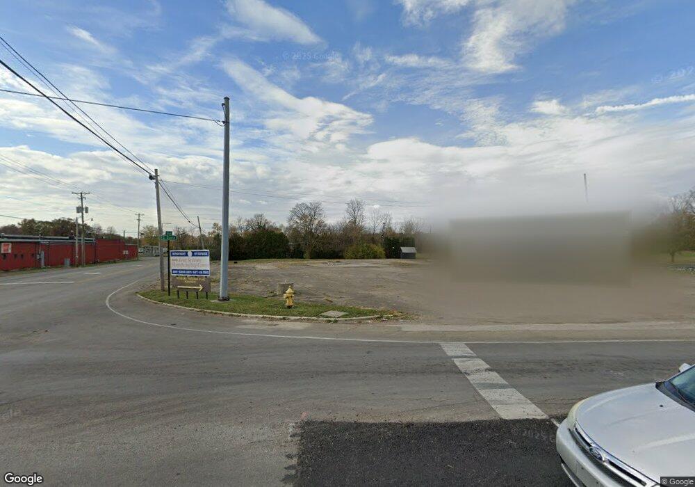 3690 S Dixie Hwy, Lima, OH 45804 - photo 1