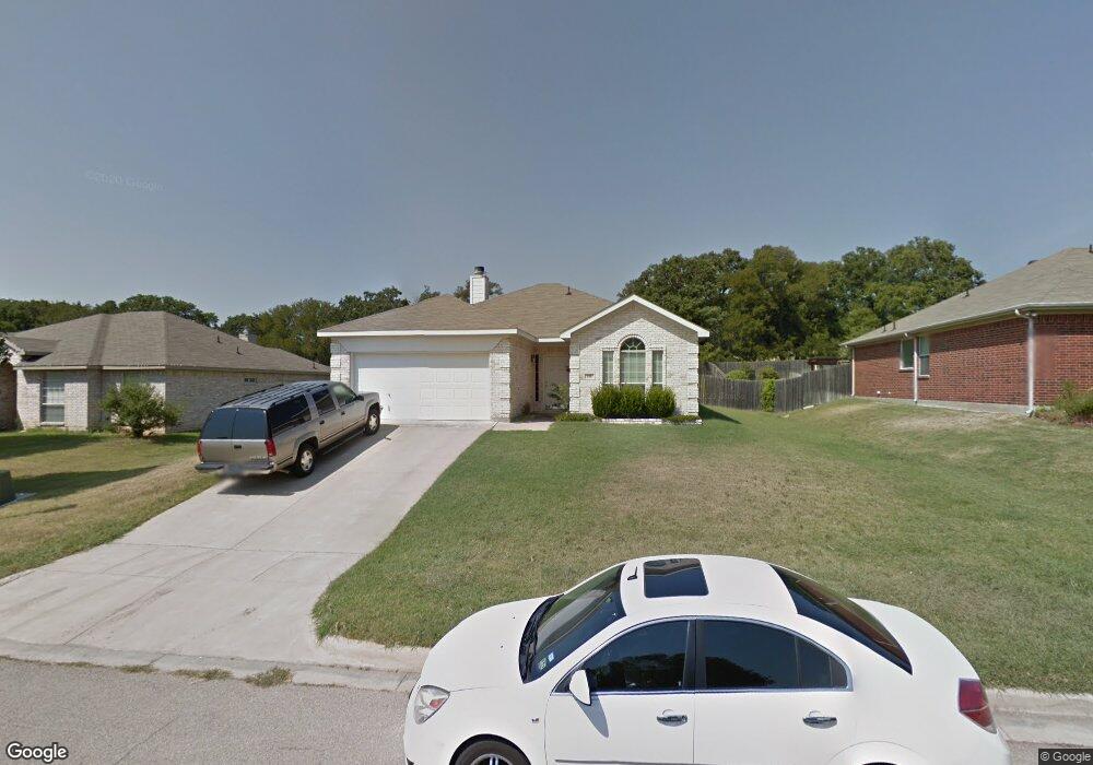 108 Timber Cross Ct, Azle, TX 76020 - photo 1