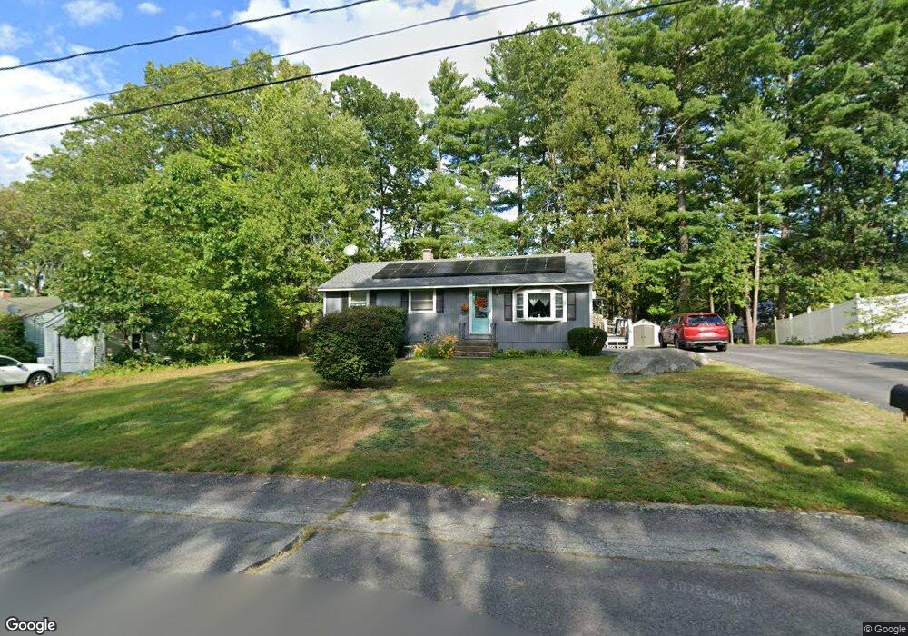 164 Ridgefield Dr, Milford, NH 03055 - photo 1