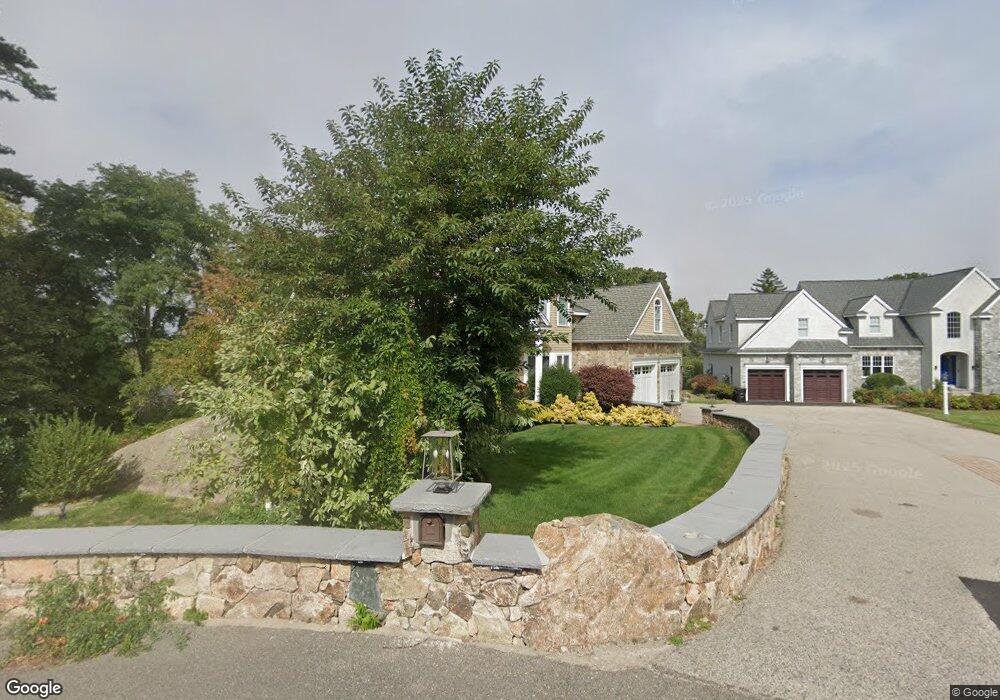 32 Canterbury St unit 32, Hingham, MA 02043 - photo 1