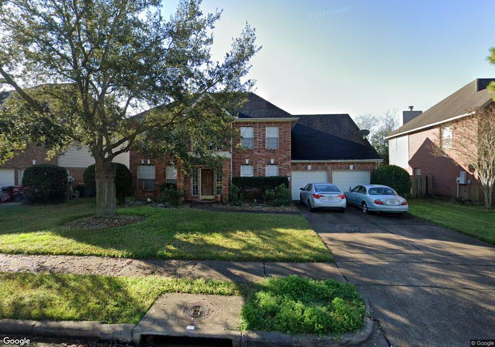 5110 Jolie Dr, Pearland, TX 77584 - photo 1