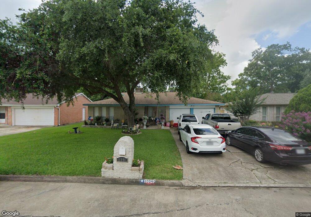 16646 Forest Bend Ave, Friendswood, TX 77546 - photo 1