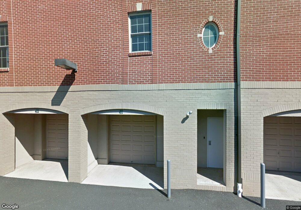 5G Regency Place, Woodbridge, NJ 07095 - photo 1