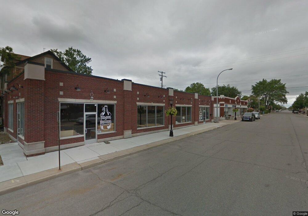 15230 Charlevoix St, Grosse Pointe Park, MI 48230 - photo 1