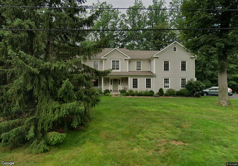 2 Stephanie Ln S, Darien, CT 06820 - photo 1