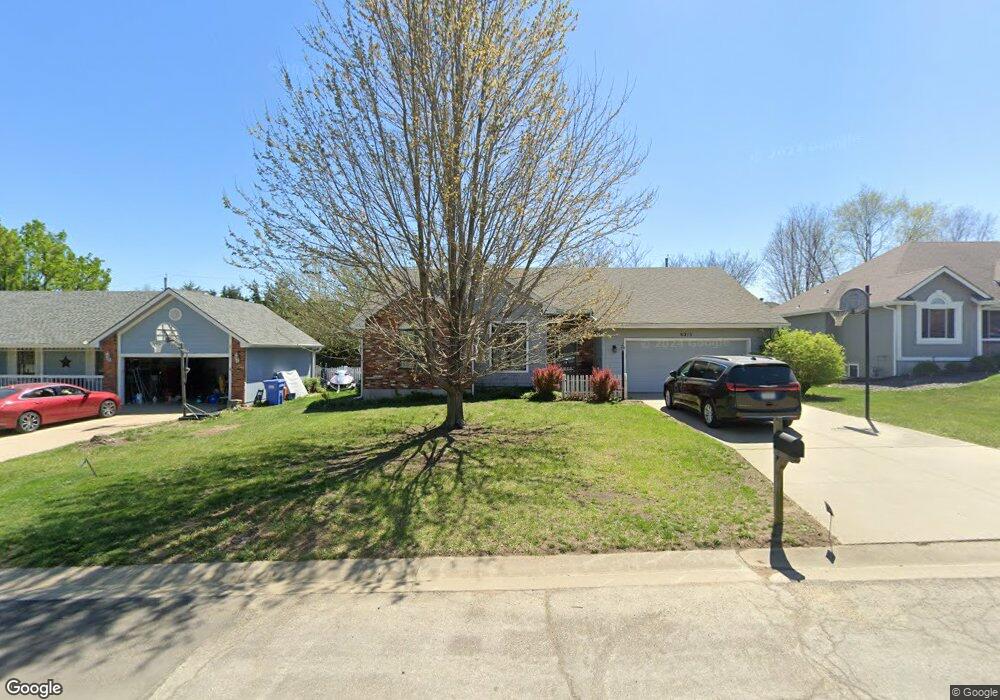 6215 SW 38th Place, Topeka, KS 66610 - photo 1