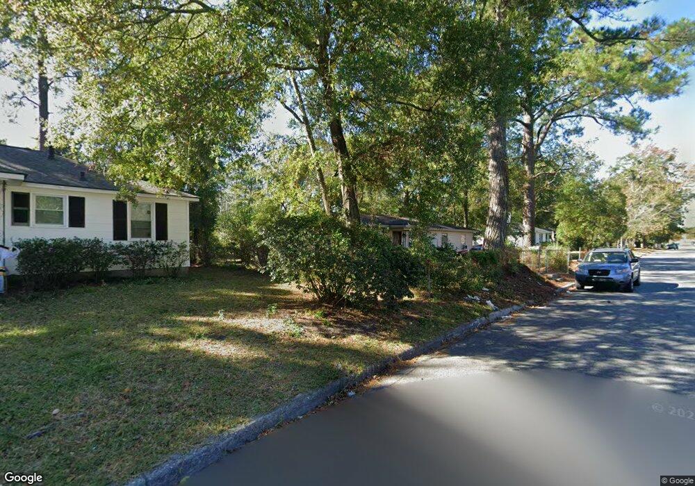 1301 E 57th St, Savannah, GA 31404 - photo 1