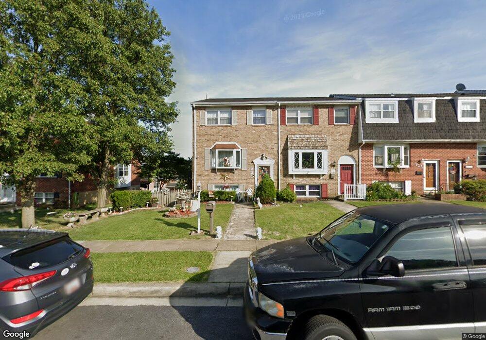 921 Stormont Cir, Halethorpe, MD 21227 - photo 1