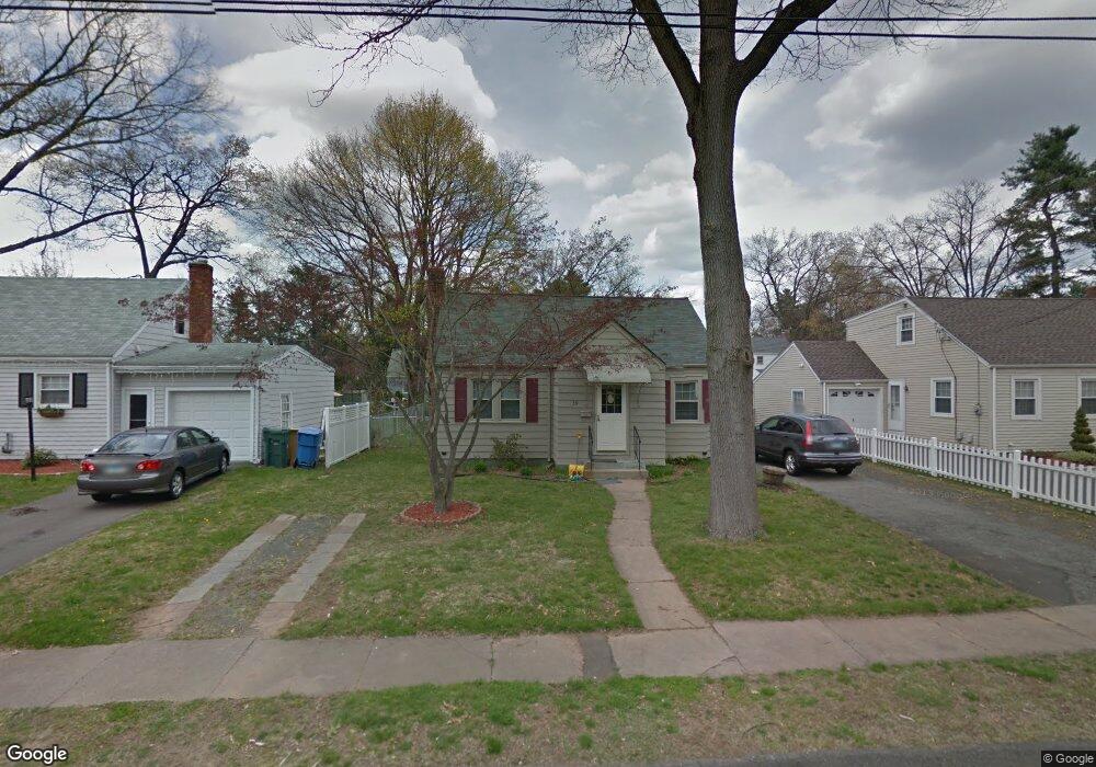 39 Chester Dr, Manchester, CT 06040 - photo 1