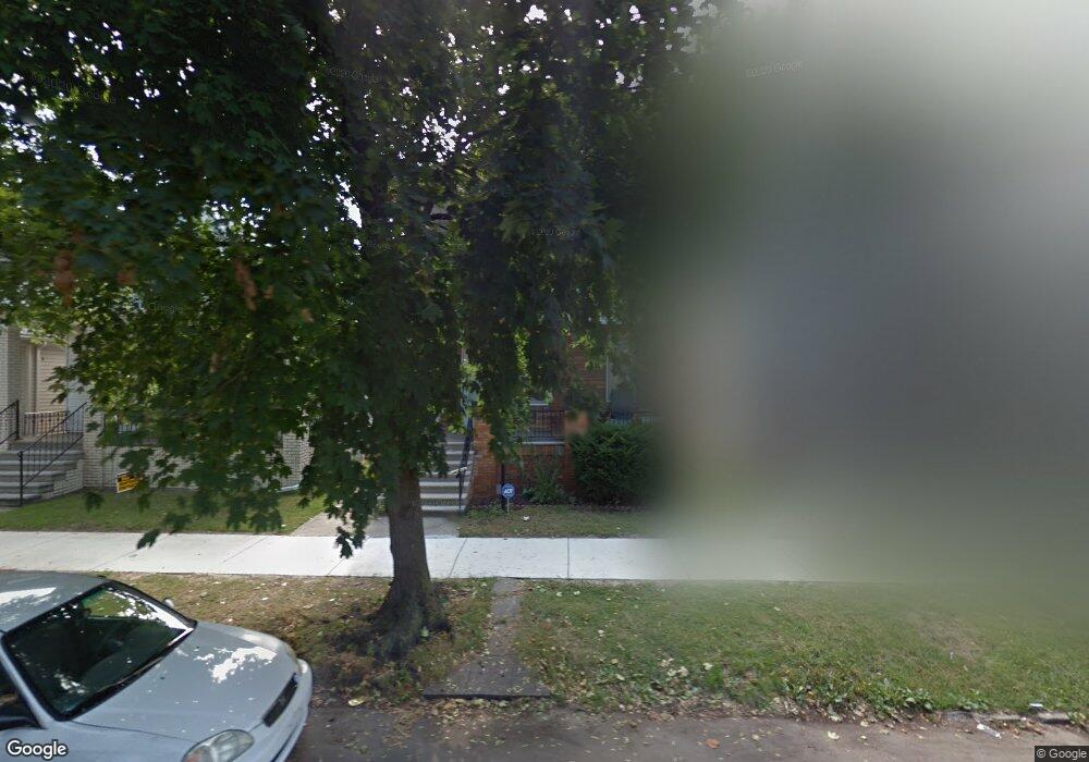 11429 Klinger St, HamtraMcK, MI 48212 - photo 1