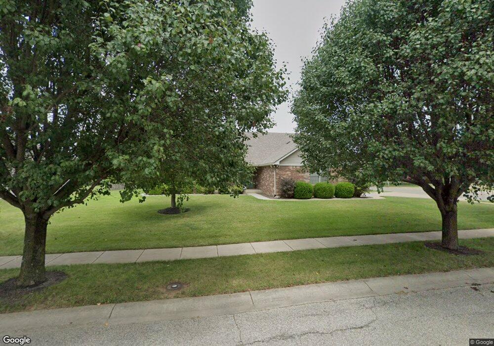 902 Virgo Dr, Franklin, IN 46131 - photo 1