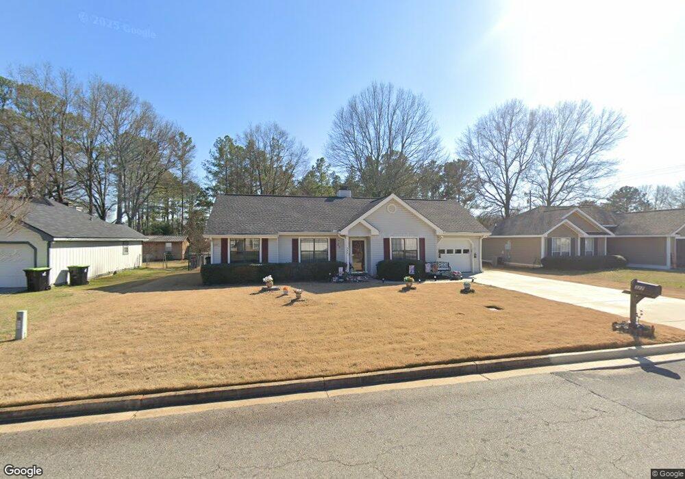 322 Tiffany Ln, Warner Robins, GA 31093 - photo 1