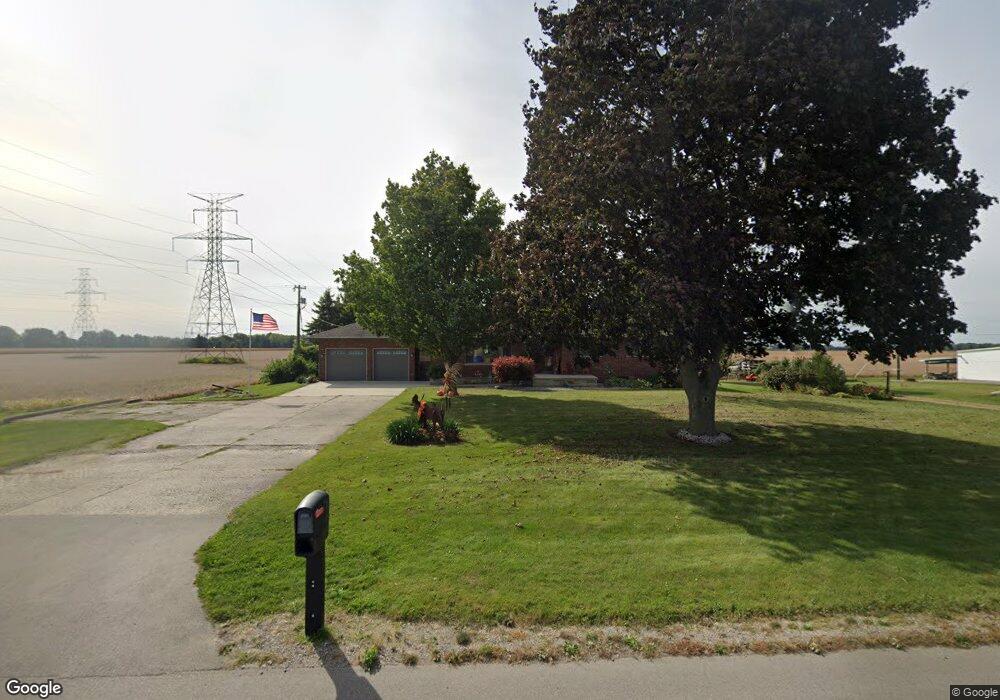 8720 E Holland Rd, Saginaw, MI 48601 - photo 1