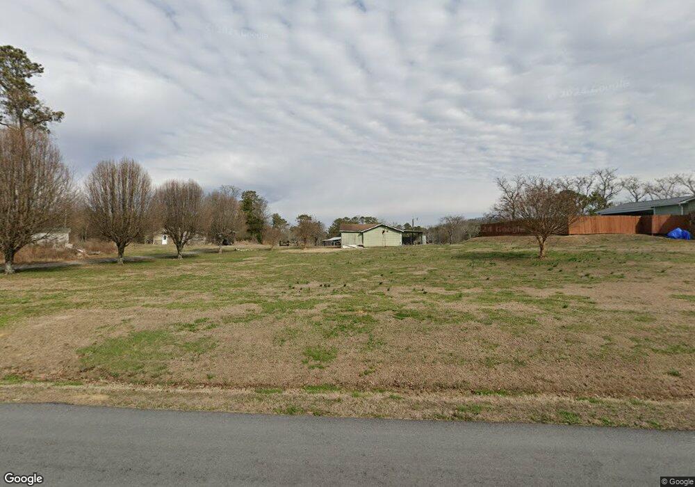 372 W Pine Chapel Rd NE, Calhoun, GA 30701 - photo 1