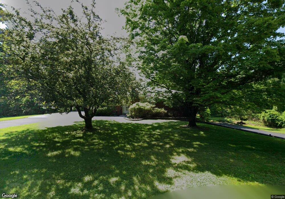 441 Clearview Ln, Stroudsburg, PA 18360 - photo 1