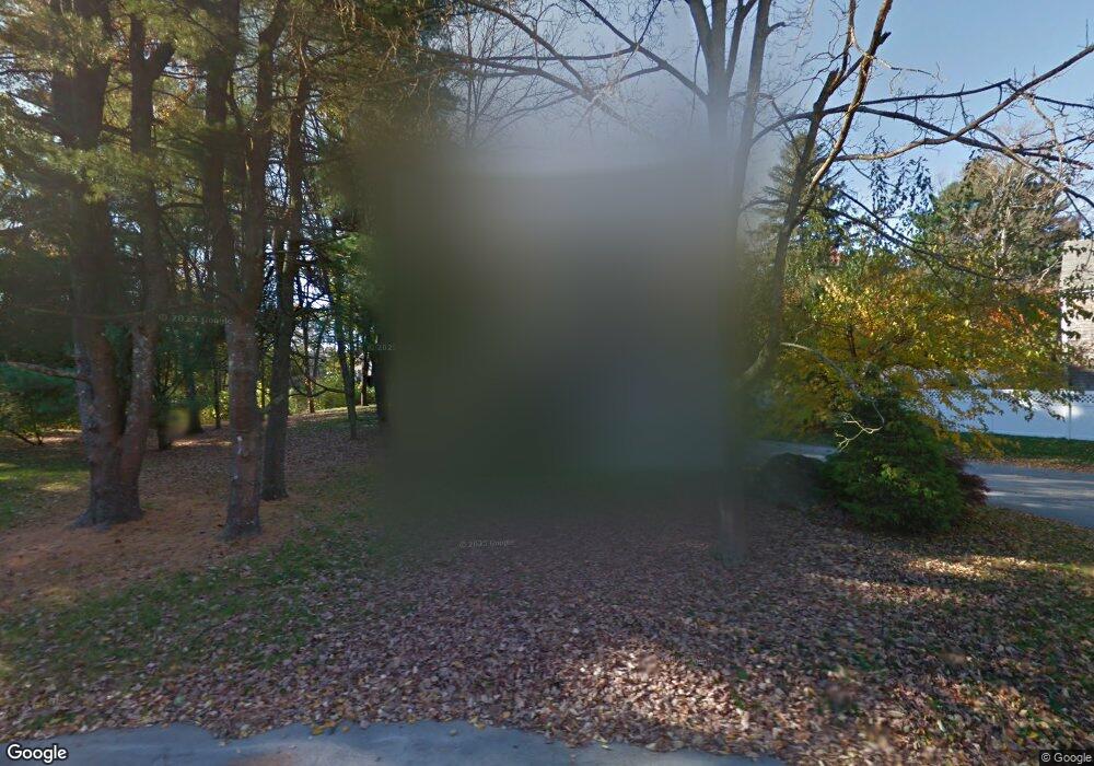 1 Chadwick Cir, Andover, MA 01810 - photo 1