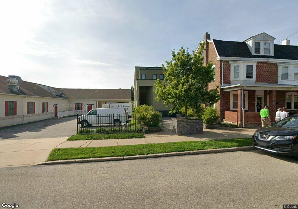 310 Maple St, Conshohocken, PA 19428 - photo 1