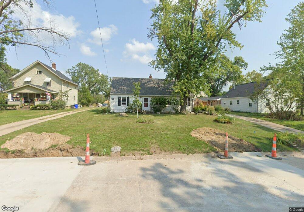 1250 30th St SE, Cedar Rapids, IA 52403 - photo 1