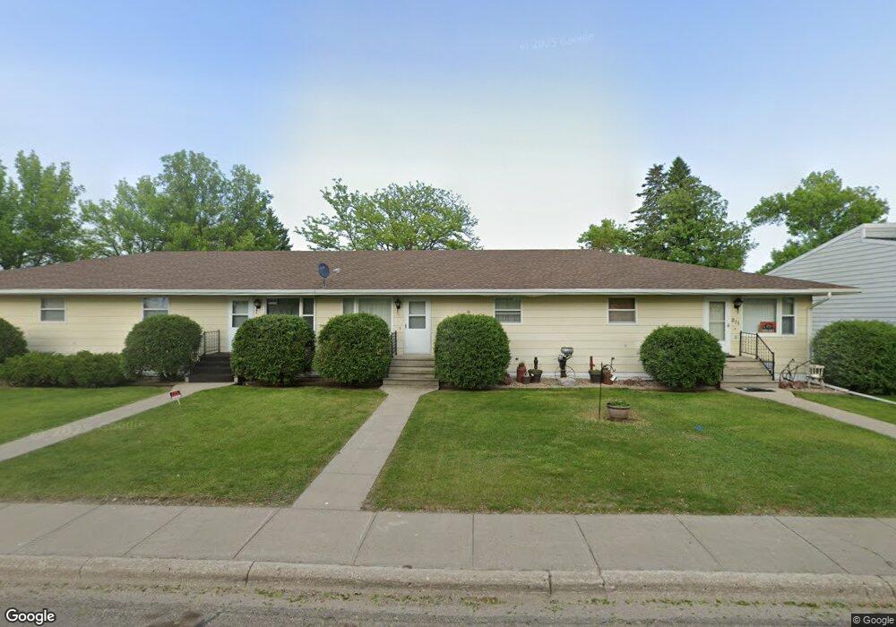 209 Walnut St, Turtle Lake, ND 58575 - photo 1