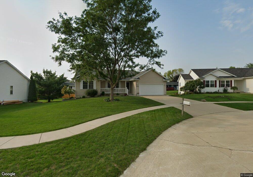 2155 Robert Ct, Marion, IA 52302 - photo 1