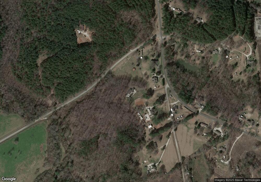 332 Dixie Ln, Walhalla, SC 29691 - photo 1