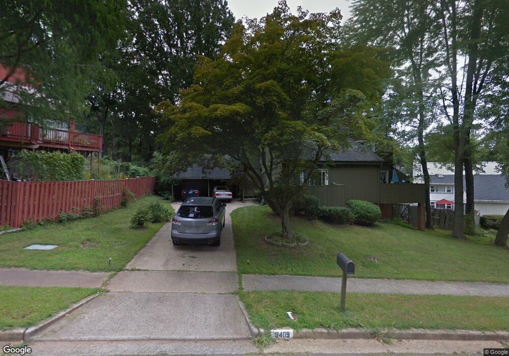 9409 Raintree Rd, Burke, VA 22015 - photo 1