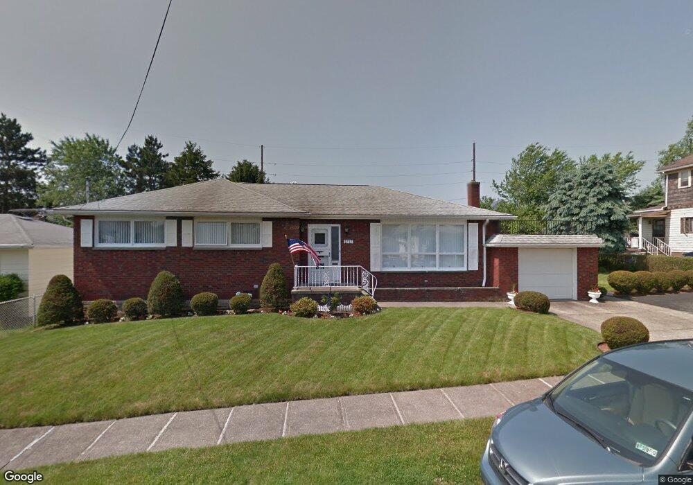 1717 Bundy St, Scranton, PA 18508 - photo 1