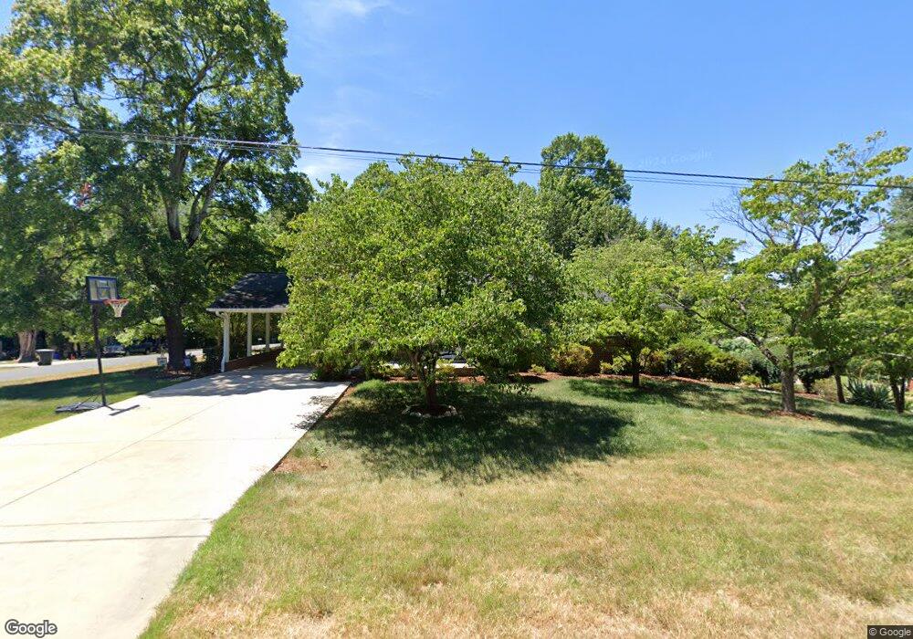 1305 Sunset Ave, Asheboro, NC 27205 - photo 1