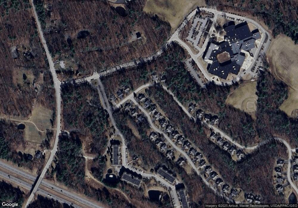 72 Vineyard Dr unit 72, Stratham, NH 03885 - photo 1