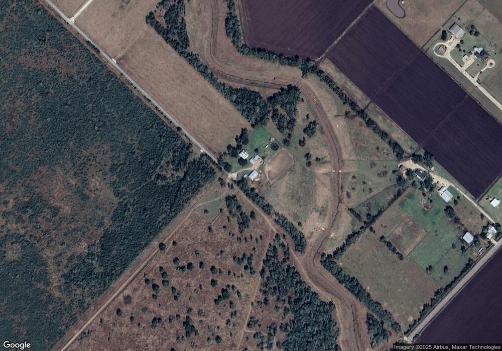 10806 Brinkmeyer Rd, Needville, TX 77461 - photo 1