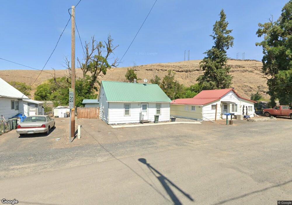 1311 SE Alexander Ave, Pendleton, OR 97801 - photo 1