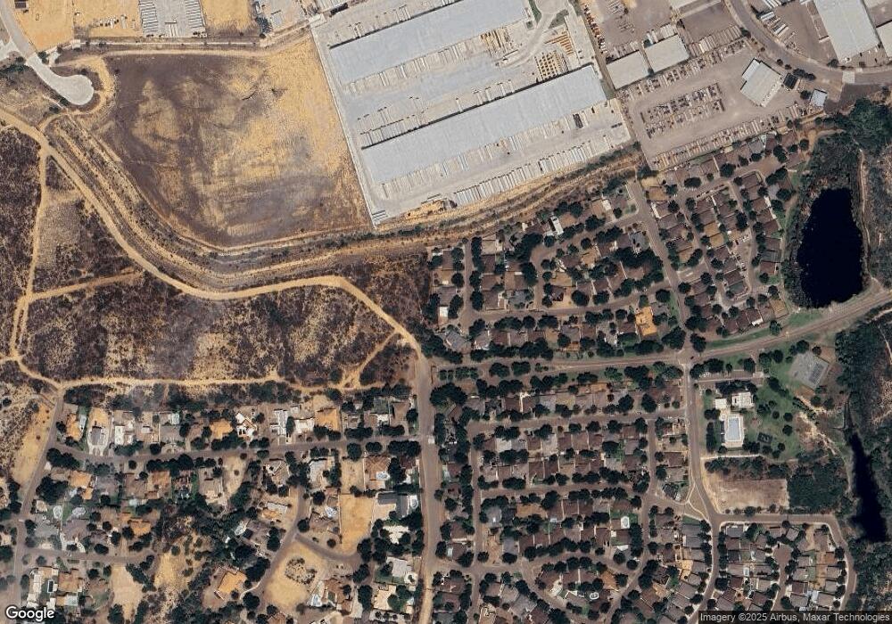 204 Blue Jay Ln, Laredo, TX 78045 - photo 1