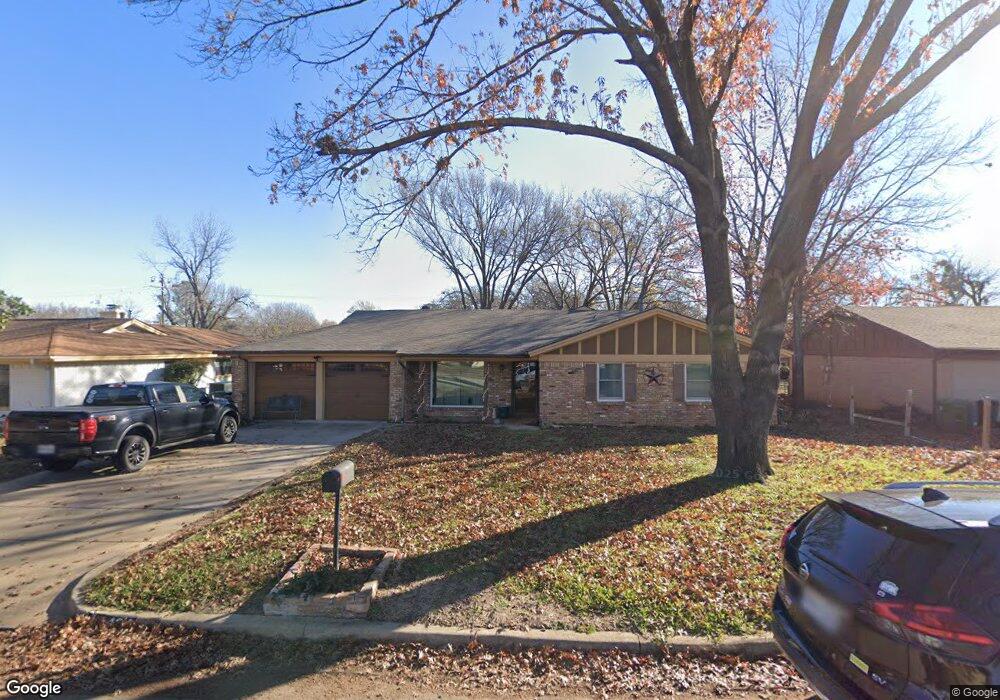 124 Belmont St, Hurst, TX 76053 - photo 1