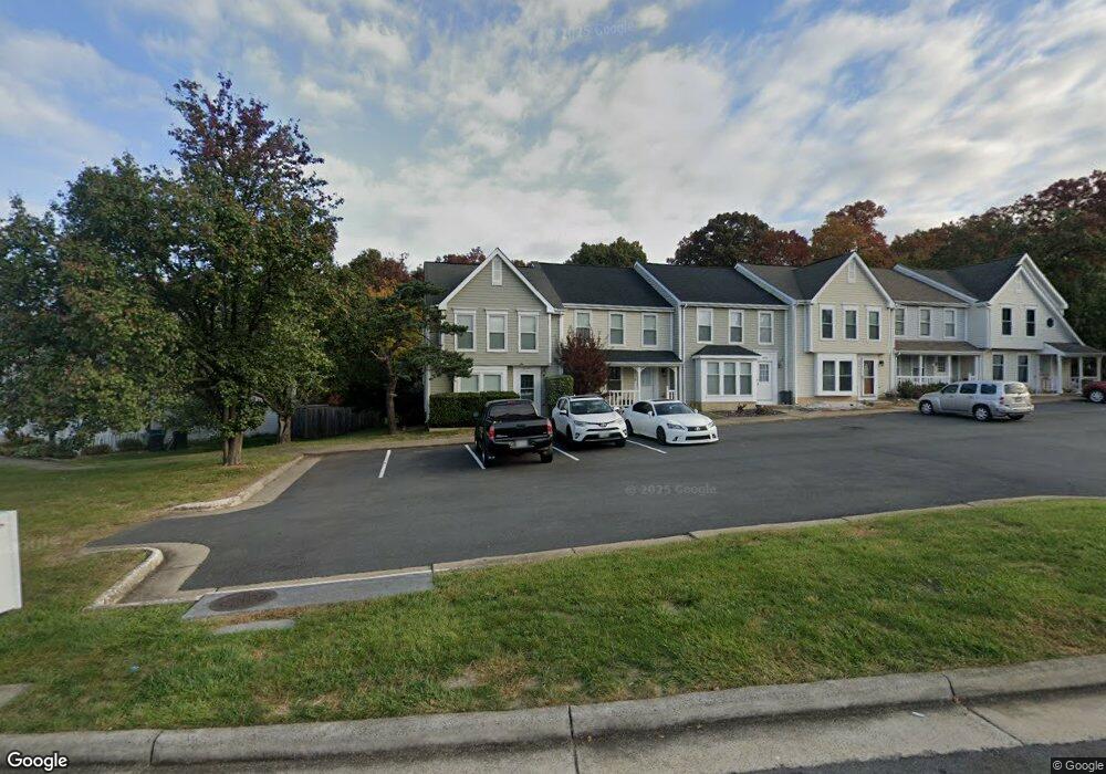 22407 Stablehouse Dr, Sterling, VA 20164 - photo 1